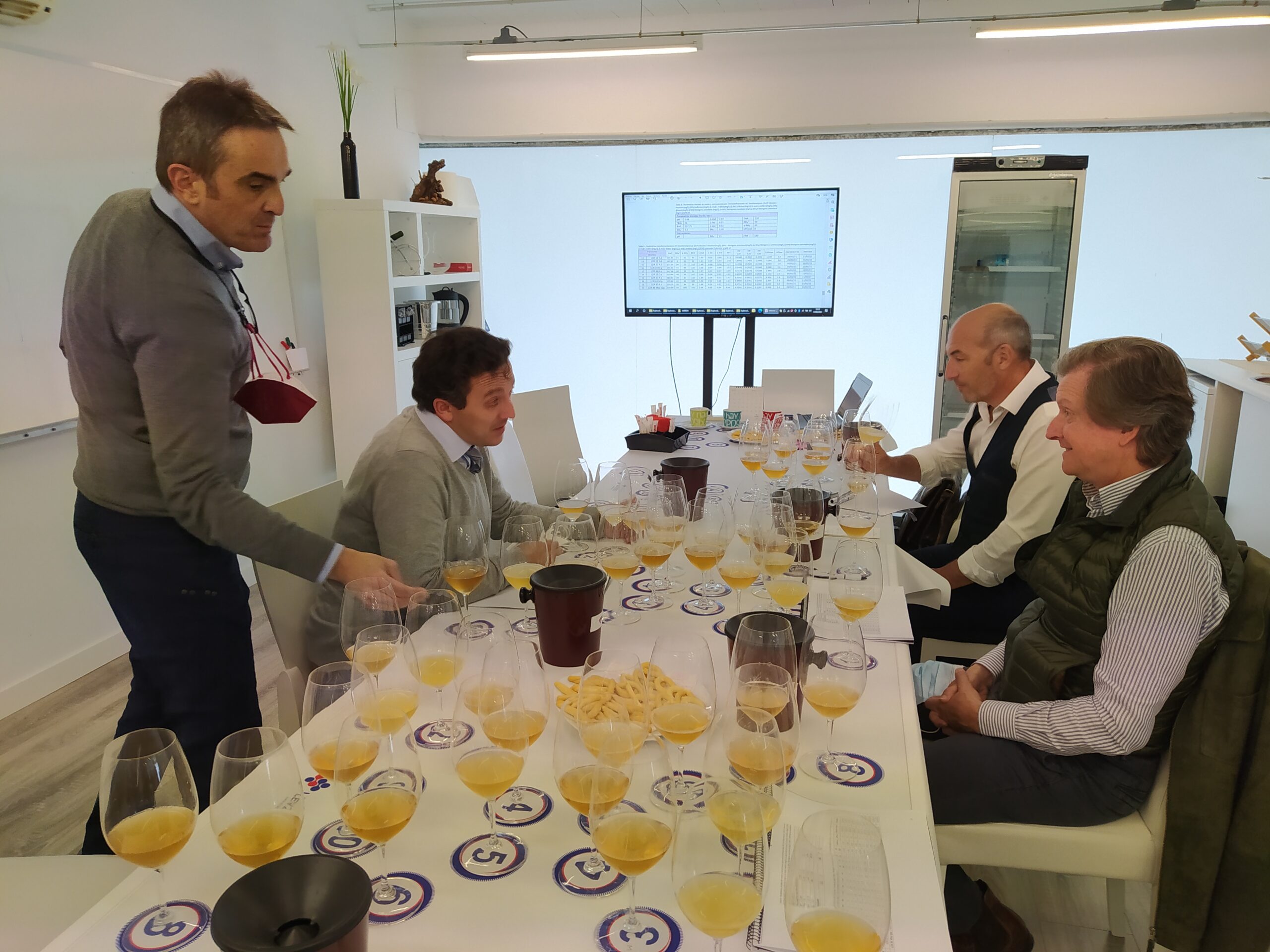 CATA DE VINOS DE FRANÇOIS LURTON 6 Cata de vinos de François Lurton en LEV2050