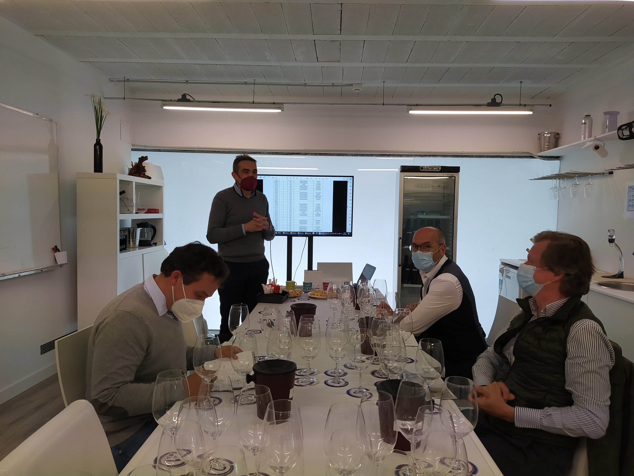CATA DE VINOS DE FRANÇOIS LURTON 7 Cata de vinos de François Lurton en LEV2050