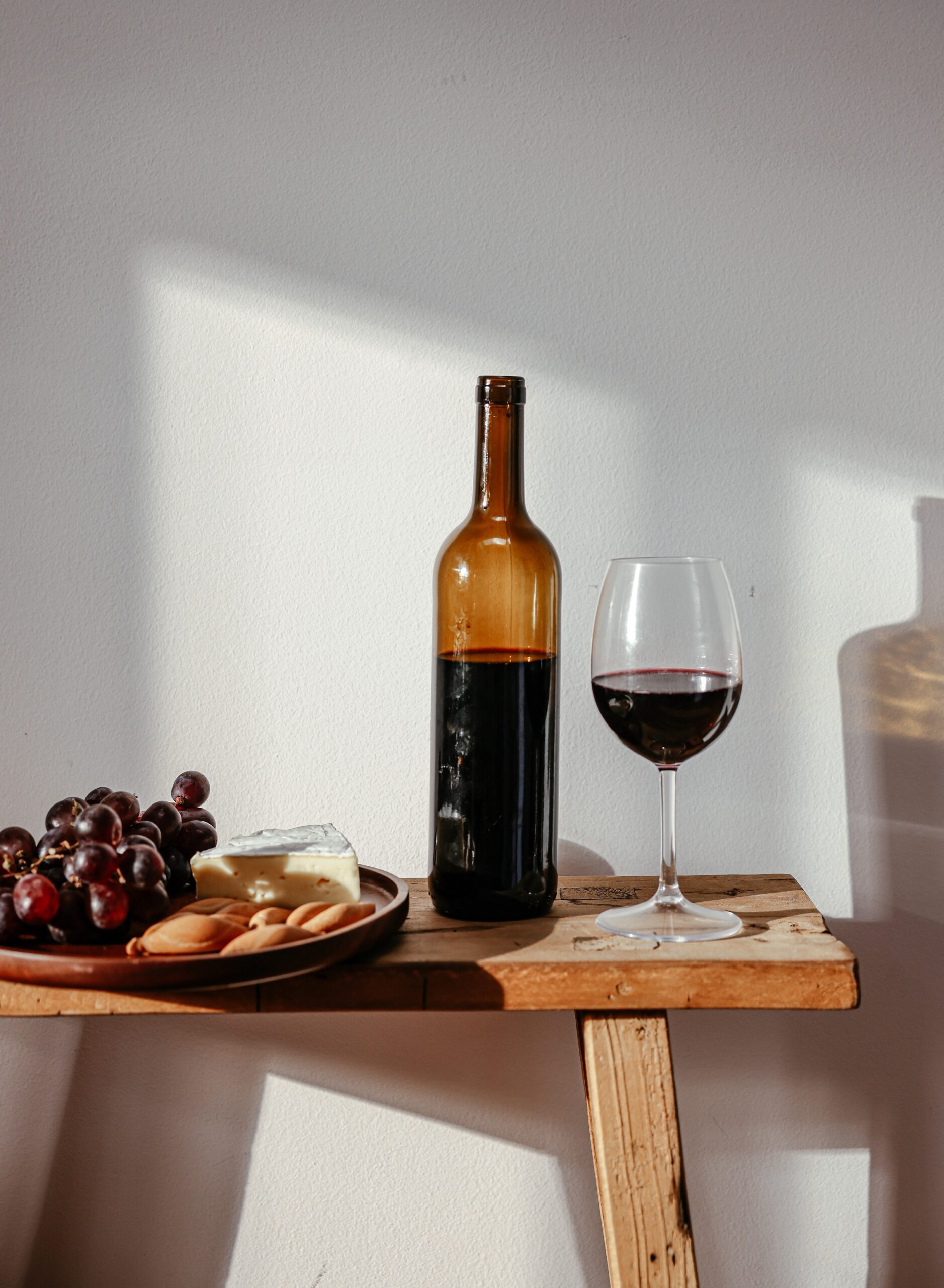 Mesa con vino - LEV2050